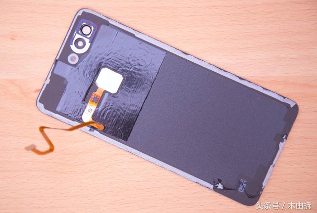 OPPO R15手机屏幕拆机详细图解，oppo官网（2分钟看透OPPO新机）