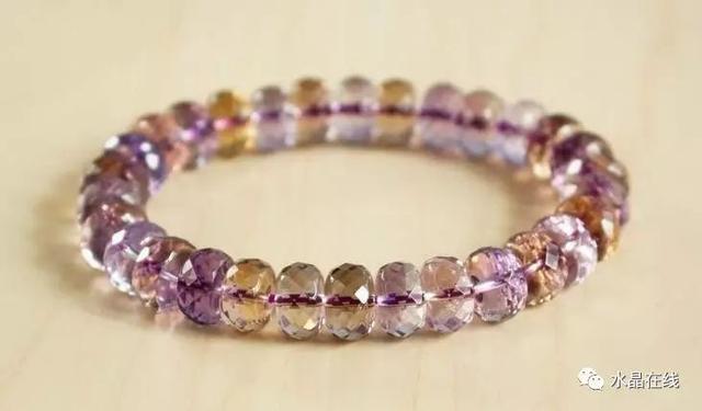 戴哪些水晶招财，招财运戴什么水晶（招财旺运、感情和睦少不了这几种水晶...）