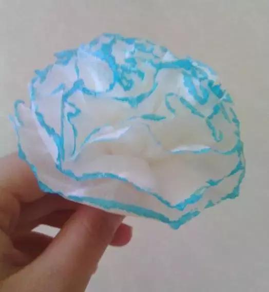 手工——小花制作，小花的制作手工（，多款手工花朵制作教程送给你，让家里春意融融）