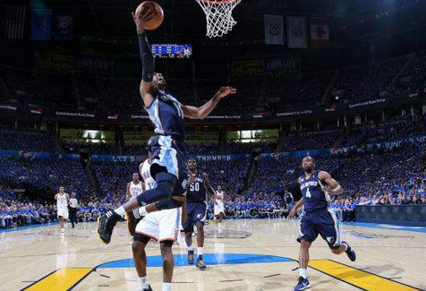 挡拆是什么意思，篮球挡拆什么意思（看篮球赛不知道这些术语哪行）