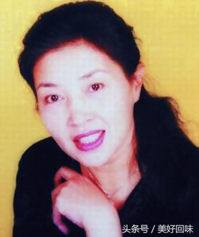 1950年的银苑新花，田华几岁（曾经风华正茂如今风采依旧）