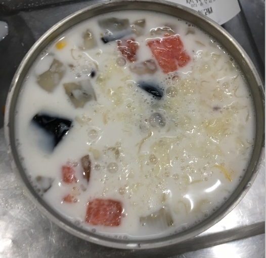 椰奶清补凉的做法，清补凉椰奶怎么做（海口最有街味的6家清补凉）