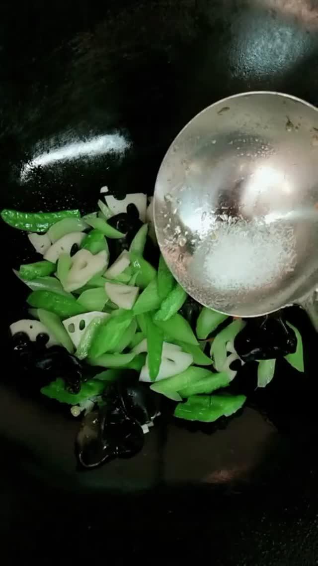 粤菜特色小炒，粤菜特色菜小炒（常当作粤菜经典教学案例）