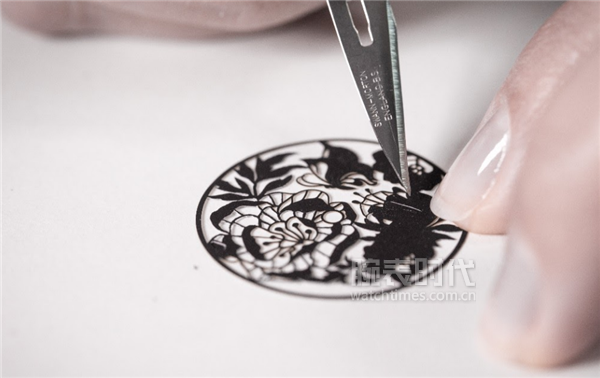 esprit手表，红色表盘腕表推荐（萧邦女表卖的更好）