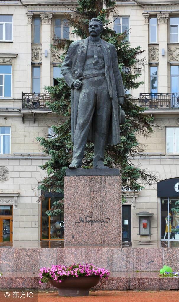 高尔基的全名是什么，高尔基全名叫什么（俄罗斯文坛伟人——高尔基）