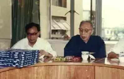 史上最牛毕业证,毕业证丢了能补吗(这张史上最牛毕业证拥有者要打破这一传说) 史上最牛毕业证,毕业证丢了能补吗(这张史上最牛毕业证拥有者要打破这一传说)