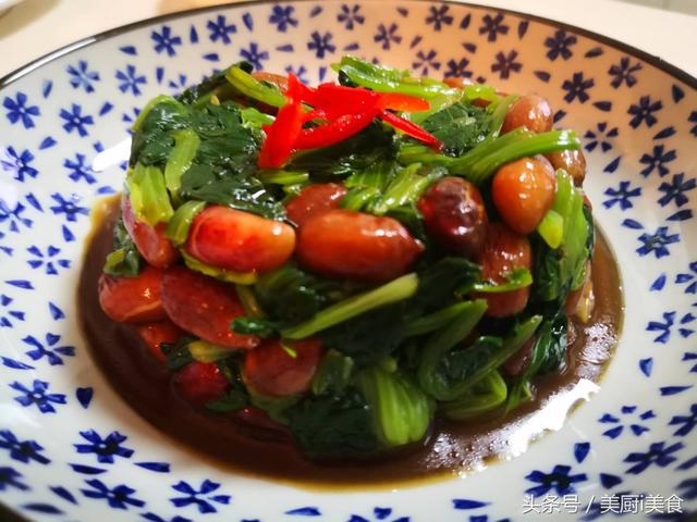 家常老醋菠菜花生米做法，老醋花生拌菠菜给孩子吃