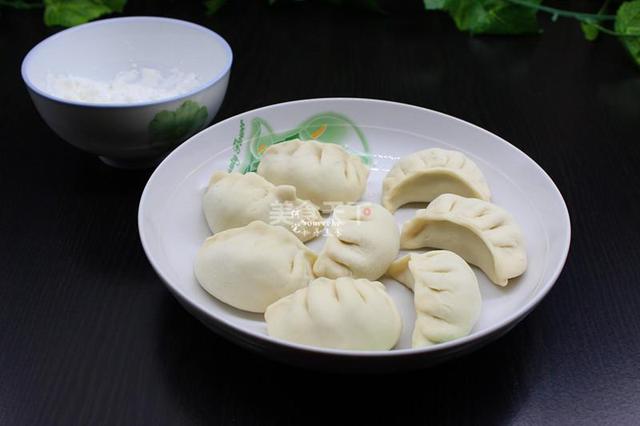 煎饺怎么做最好吃的，生煎、熟煎都可以如此美味