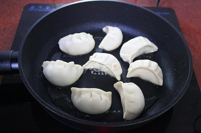 煎饺怎么做最好吃的，生煎、熟煎都可以如此美味