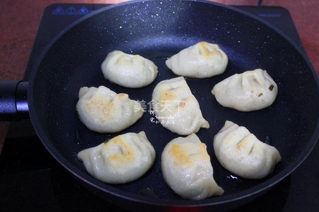 煎饺怎么做最好吃的，生煎、熟煎都可以如此美味