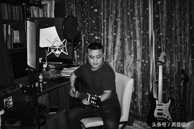 祖国在我心窝里歌词，祖国在我心窝里歌词伴奏（青年词曲作家赵沛宇为老家定西特殊学校温情献上《梦的花火》）