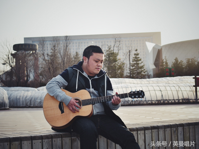 祖国在我心窝里歌词，祖国在我心窝里歌词伴奏（青年词曲作家赵沛宇为老家定西特殊学校温情献上《梦的花火》）