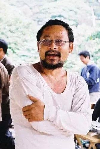 恋恋风尘歌词，恋恋风尘歌词表达是什么意思（恋恋风尘：爱过的人是青春）