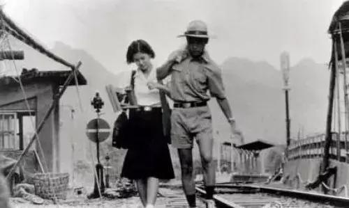 恋恋风尘歌词，恋恋风尘歌词表达是什么意思（恋恋风尘：爱过的人是青春）