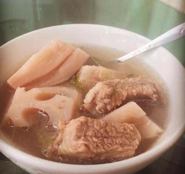 电压力锅炖排骨的做法，10种排骨汤的做法
