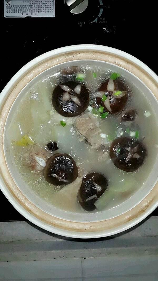 电压力锅炖排骨的做法，10种排骨汤的做法