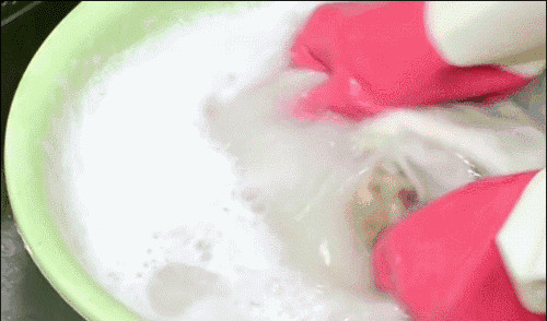 丝绸怎么洗，aj白丝绸怎么洗（关于洗衣服的答案都在这里）