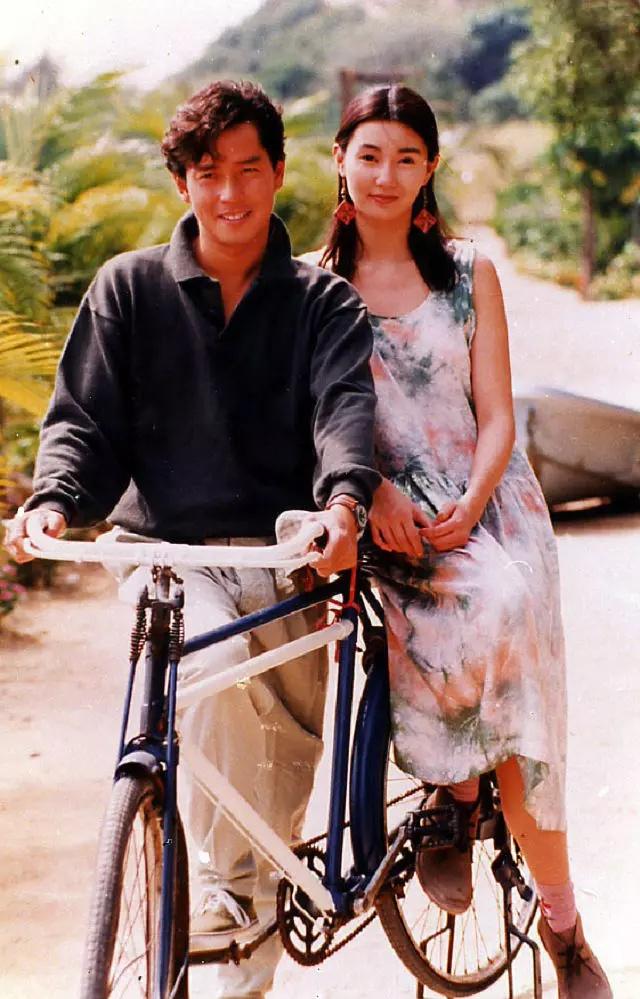 香港爱情电影，香港6部经典爱情电影（香港爱情电影）