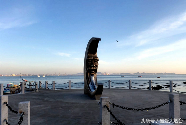 烟台月亮湾风景区介绍，烟台著名景点“月亮湾”终于揭开新面纱