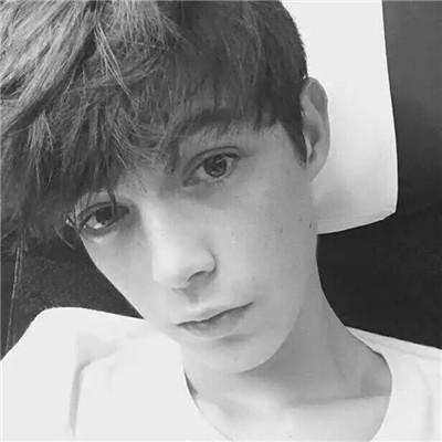 超拽霸气的欧美男生头像集微信,超拽霸气的欧美男生头像集(欧美男生头像霸气黑白色) 超拽霸气的欧美男生头像集微信,超拽霸气的欧美男生头像集(欧美男生头像霸气黑白色)