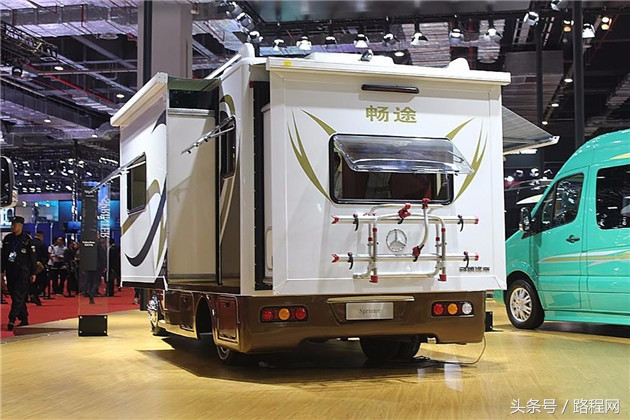 博微奔驰actros 越野房车 市场价600万起