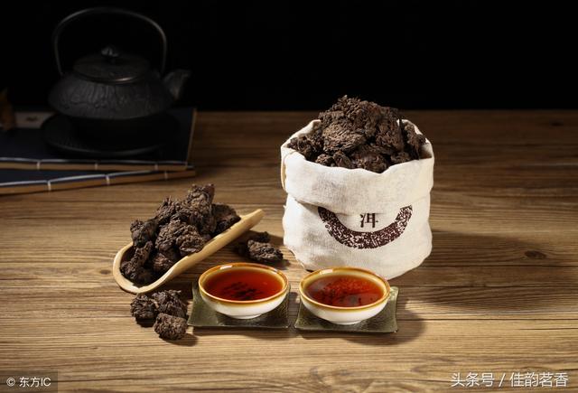 七子饼茶如何泡，七子饼茶如何泡制（云南七子饼茶，功效及冲泡方法）