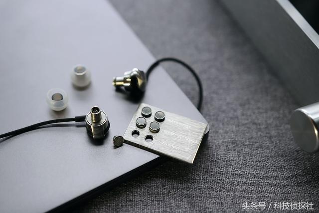 akg k3003，k3003拆解（K3003，到底有什么特别）