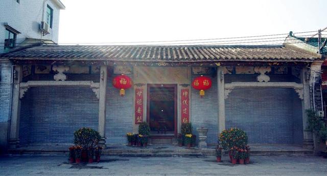 蝉古诗意思，蝉古诗意思翻译壮状元大课堂（美食家蔡澜到访过的餐厅就在一旁丨蝉意）