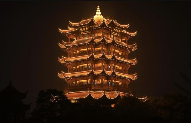 江南三大名楼是什么，江南三大名楼是哪三个（江南三大名楼各有千秋）