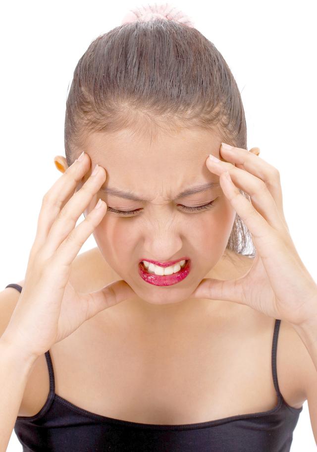 自制蜂蜜去皱纹的方法，蜂蜜可以淡化皱纹吗（燕子教您用蜂蜜牛奶黄瓜自制小方法）