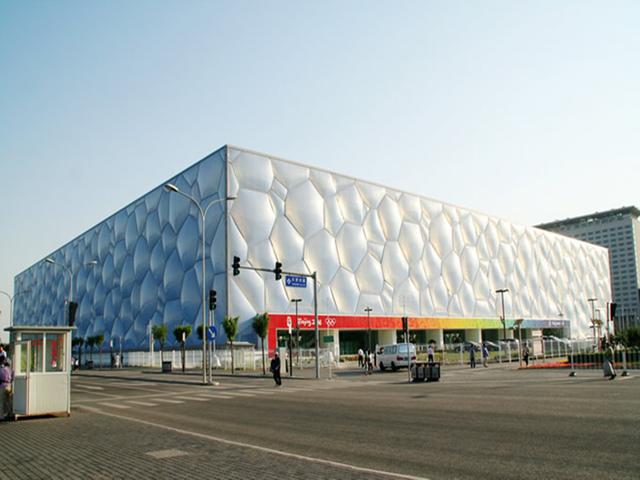 水立方简介50字，水立方简介（2008年北京奥运会标志性建筑物之一）