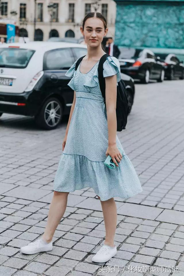 小白鞋脏了怎么洗，小白鞋脏了怎么洗白（小白鞋这样洗，变脏变黄都不怕）