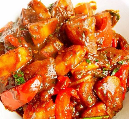 红烧土豆的做法，红烧土豆做法（红烧土豆家庭做法）