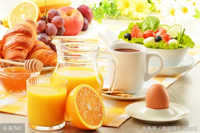 早餐吃什么水果好，早餐吃什么水果对胃好（早餐只吃水果可以吗）