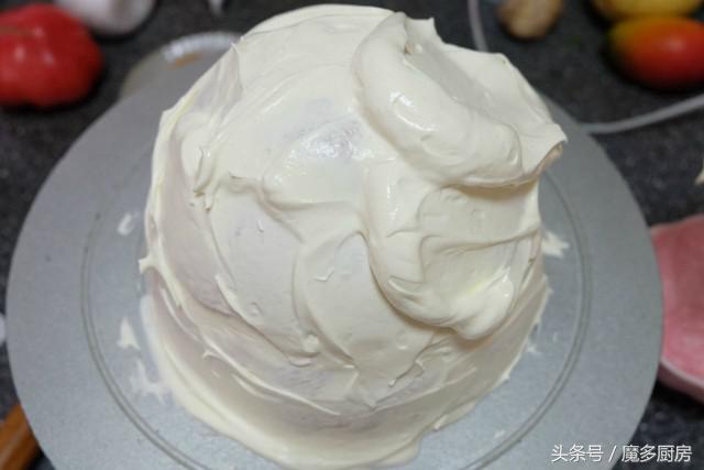 如何只用鸡蛋做奶油蛋糕，奶油蛋糕不用买