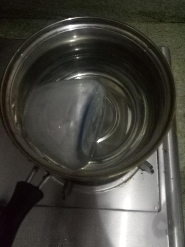 草莓酱可以保存多久，自制草莓酱能放多久（自己做的草莓酱好吃，不好储存）