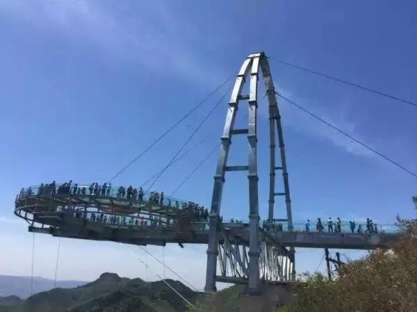 狼牙山玻璃栈道门票多少钱，狼牙山 玻璃栈道（北京九大玻璃栈道）