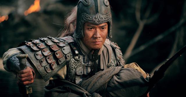 《单骑救主》的主人公是谁，单骑救主的主人公是谁性格特点（除了勇猛还有一个原因）