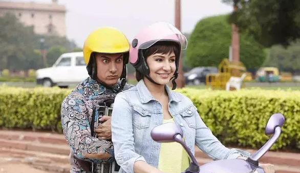 高分喜剧电影推荐，经典喜剧电影推荐（近年来最好看的5部高分爆笑喜剧电影）