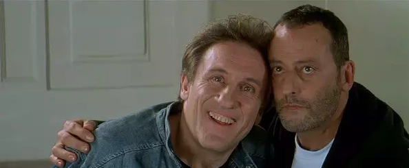 高分喜剧电影推荐，经典喜剧电影推荐（近年来最好看的5部高分爆笑喜剧电影）