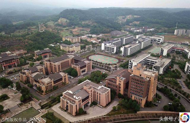 为何放弃挖北川中学，为什么不救北川中学（北川新城已难觅地震伤痕）