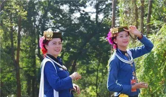 傣族的特点，云南十多个地方傣族照片收集（傣族的特点和风俗图片）