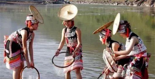 傣族的特点，云南十多个地方傣族照片收集（傣族的特点和风俗图片）