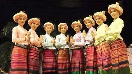 傣族的特点，云南十多个地方傣族照片收集（傣族的特点和风俗图片）