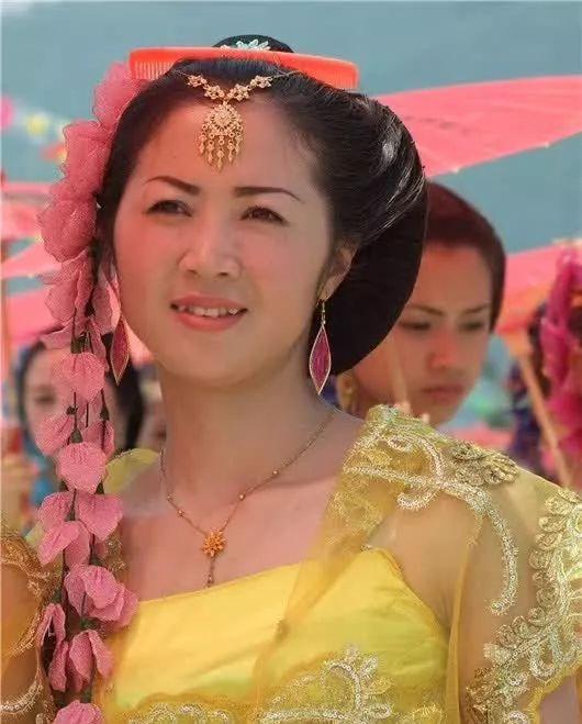 傣族的特点，云南十多个地方傣族照片收集（傣族的特点和风俗图片）