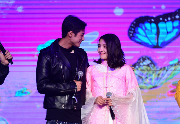 赵威霖牵手成功，赵威霖陈梦露结婚了（李晨文章牵手成功）