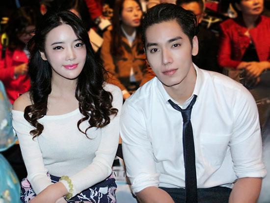 赵威霖牵手成功，赵威霖陈梦露结婚了（李晨文章牵手成功）