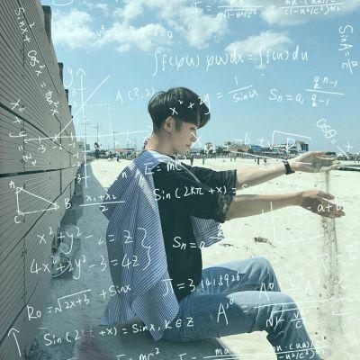 伤感的头像男生 绝望，男生带字的伤感QQ头像微信（男生背影带字伤感非主流头像精选）