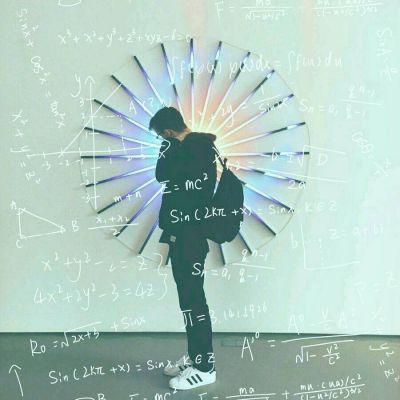 伤感的头像男生 绝望，男生带字的伤感QQ头像微信（男生背影带字伤感非主流头像精选）