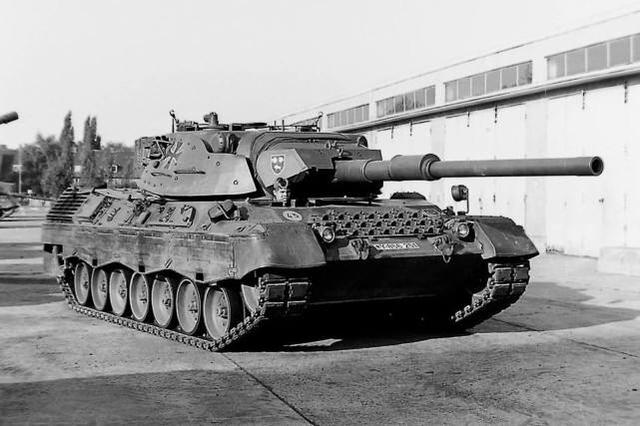 关于坦克的介绍，冷战到现在应有尽有